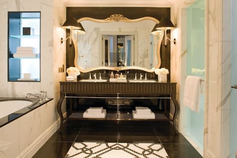 Four Seasons Hotel Baku, Room