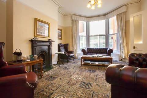 The Camberley, Lobby sitting area