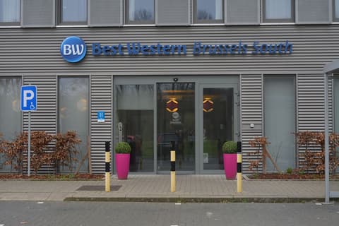 Best Western Hotel Brussels South, Property entrance