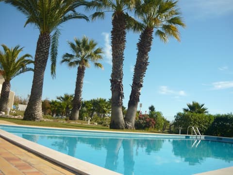 Praia da Lota Resort (Hotel & Apartments), 