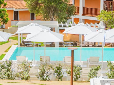 Felix Hotels – Residence Hotel Costa Serena, Pool