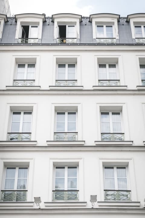 Hôtel  Du Beaumont, Front of property