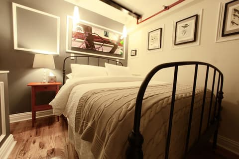 The Box House Hotel, Room