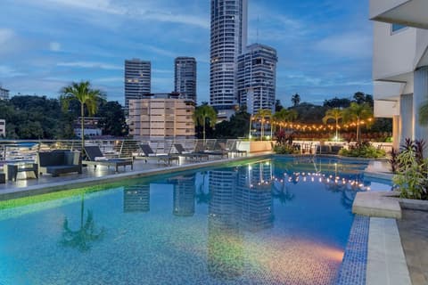 Marriott Executive Apartments Panama City, Finisterre, Pool