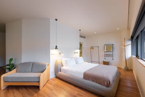 Three House Hotel, Room