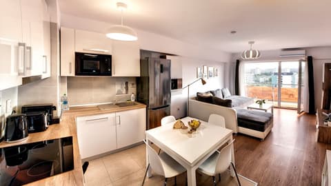 ZEN Residential Apartments, Room