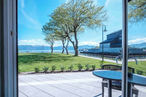 Hardangerfjord Hotel, Terrace/patio