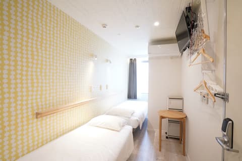 U-Hotel Takadanobaba, Room