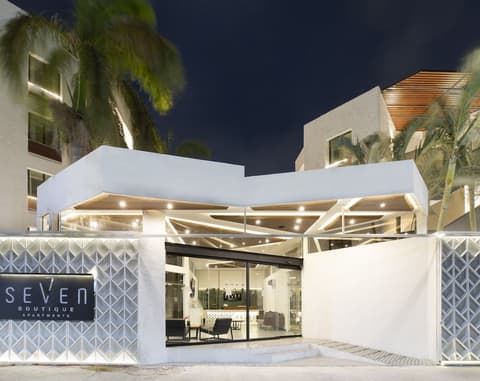 Seven Boutique Apartments Cancún, Property entrance