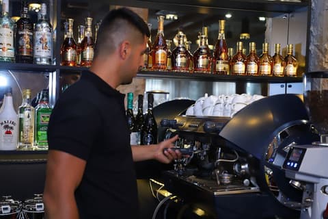 Araks Hotel Complex, Restaurant