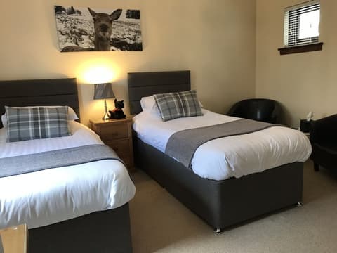 Ben Nevis Guest House, Room