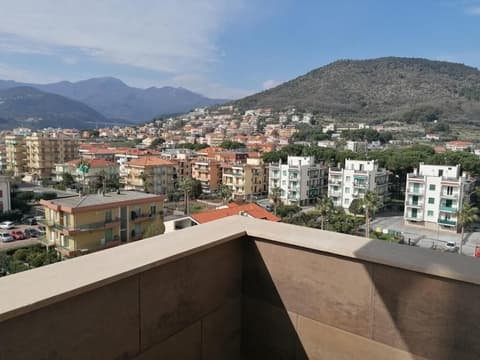 Grand Hotel Pietra Ligure, Property grounds