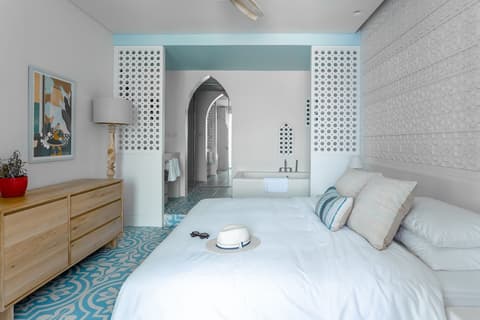 Cloud 7 Residences Ayla Aqaba, Room