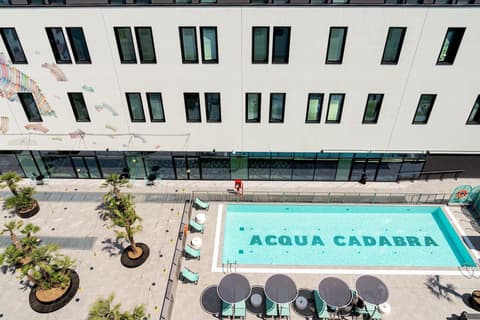 The Social Hub Bologna, Outdoor pool