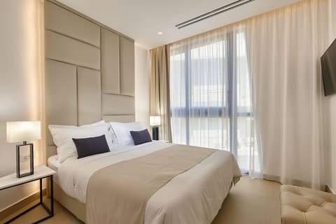 City Lion by Semavi, Room