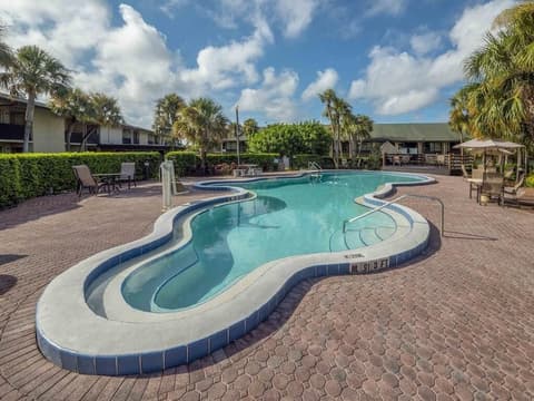 Countryside Inn & Suites Orlando, Pool