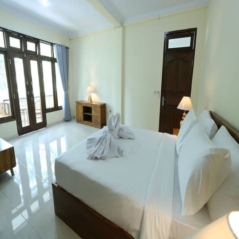 Vaneka Garden House, Room