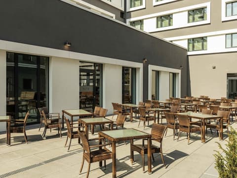 Novotel Duesseldorf Airport, Restaurant