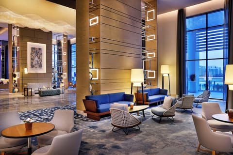 Hilton Abu Dhabi Yas Island, Lobby