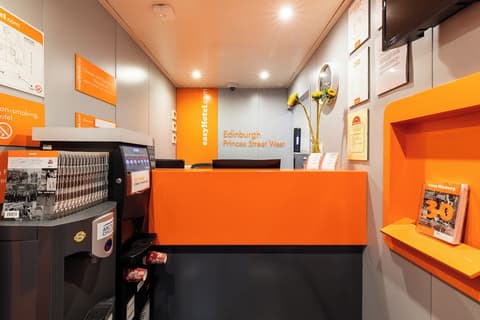 easyHotel Edinburgh, Reception