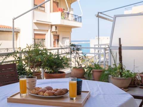 Luxury Apts Heraklion Center, Terrace/patio