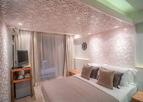 The Parlour Krabi, Room