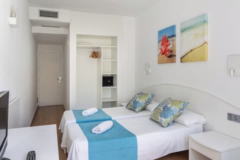 Hostal Neptuno, Room