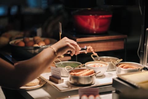 Hotel Omega, Breakfast buffet