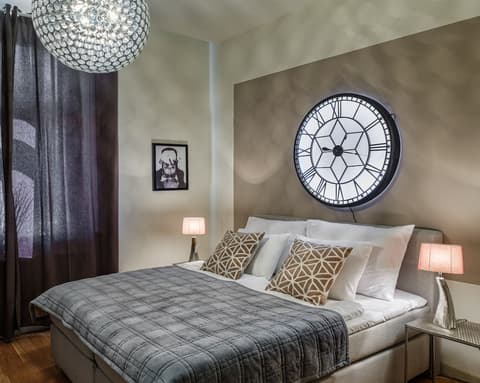 MN6 Luxury Suites by Adrez Living, Room