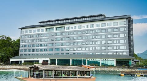 Grandvrio Hotel Miyajima Wakura, City shuttle