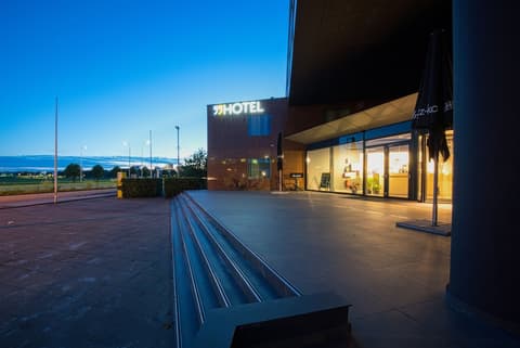 Vienna House Easy by Wyndham Amsterdam Airport, Exterior