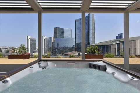 Milano Verticale | UNA Esperienze, Private spa tub