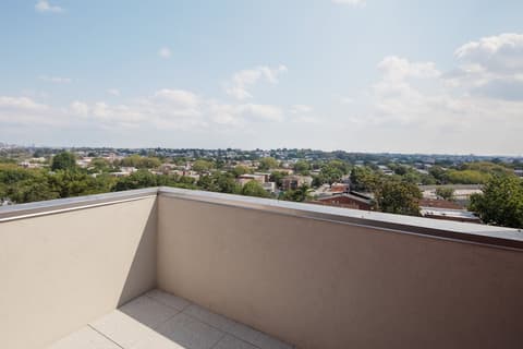 Holiday Inn Express & Suites Woodside LaGuardia Airport by IHG, Room amenity