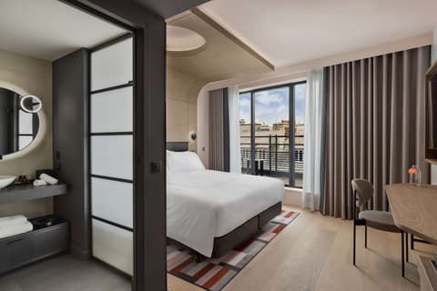 Canopy by Hilton Paris Eiffel Tower, Room