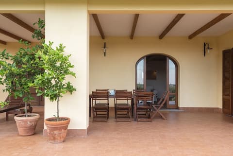 Agriturismo Terre di Castiglione, Terrace/patio