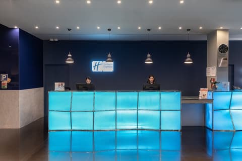 Holiday Inn Express Lisbon - Alfragide by IHG, Reception