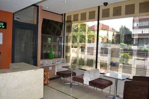 Mesami Hotel, Lobby sitting area