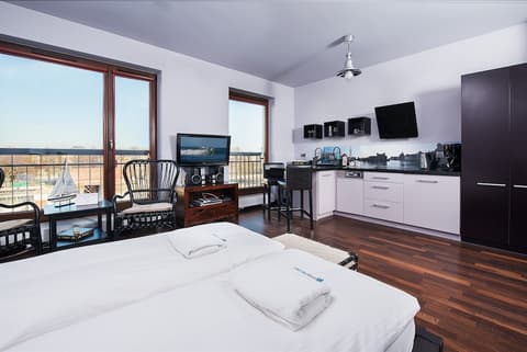 Apartinfo Szafarnia Apartments, Room