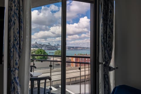 Elanaz Hotel, Terrace/patio