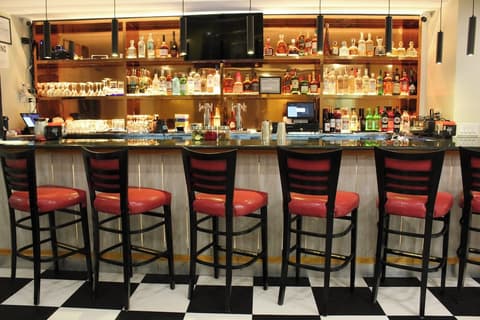 Holiday Inn NYC - Lower East Side by IHG, Restaurant