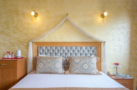 Sea House Suites, Room