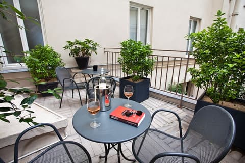 Hôtel du Printemps, Terrace/patio