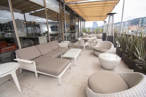 DoubleTree by Hilton Hotel Bogotá - Parque 93, Terrace/patio