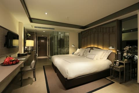 Riva Surya Bangkok, Room