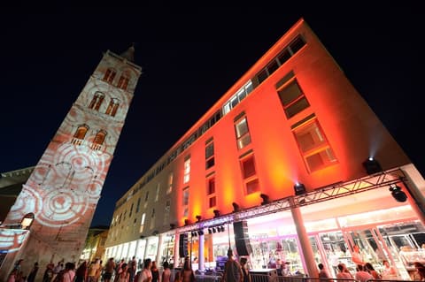 Boutique Hostel Forum, Cafe