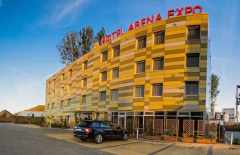 Hotel Arena Expo, Exterior