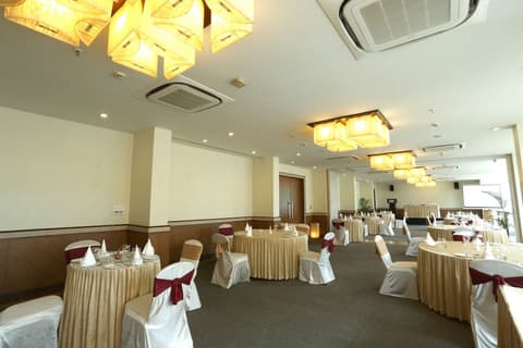 The HQ, Banquet hall