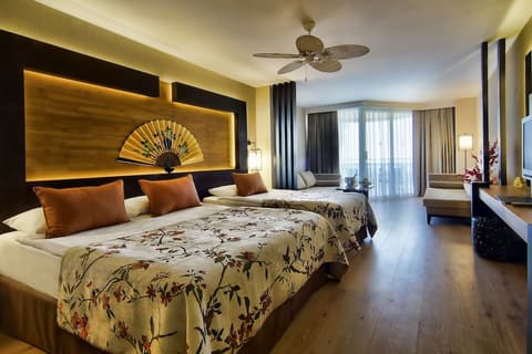 Limak Lara De Luxe Hotel - All Inclusive, Room