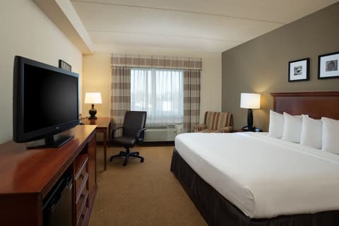 Country Inn & Suites by Radisson, Buffalo South I-90, NY, Room