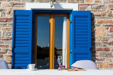 Plaza Beach Hotel, Terrace/patio